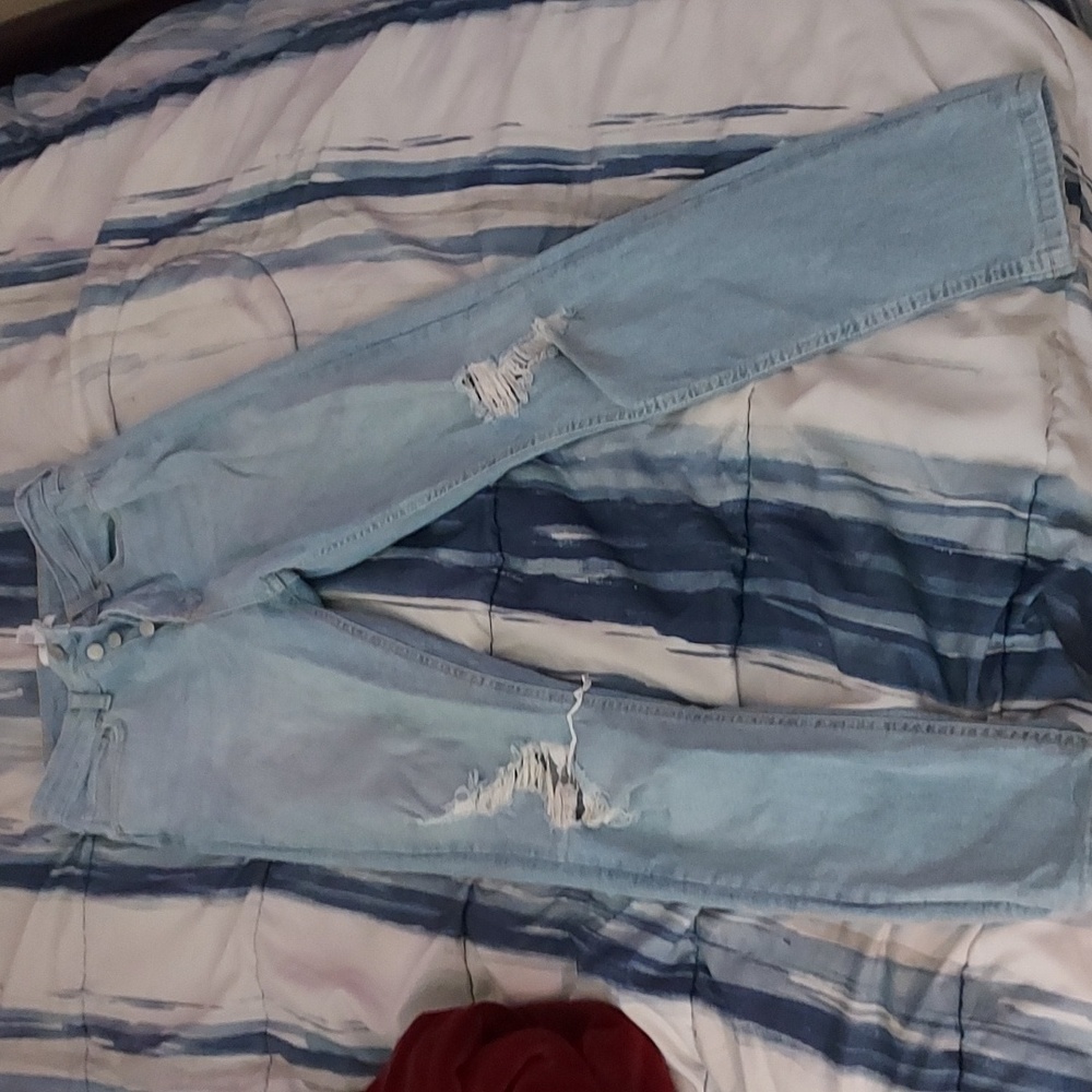 Ripped Jeans